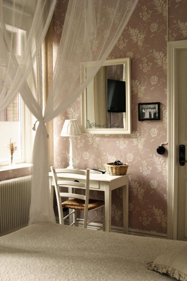 Okens Bed & Breakfast วาร์แบร์ก ภายนอก รูปภาพ