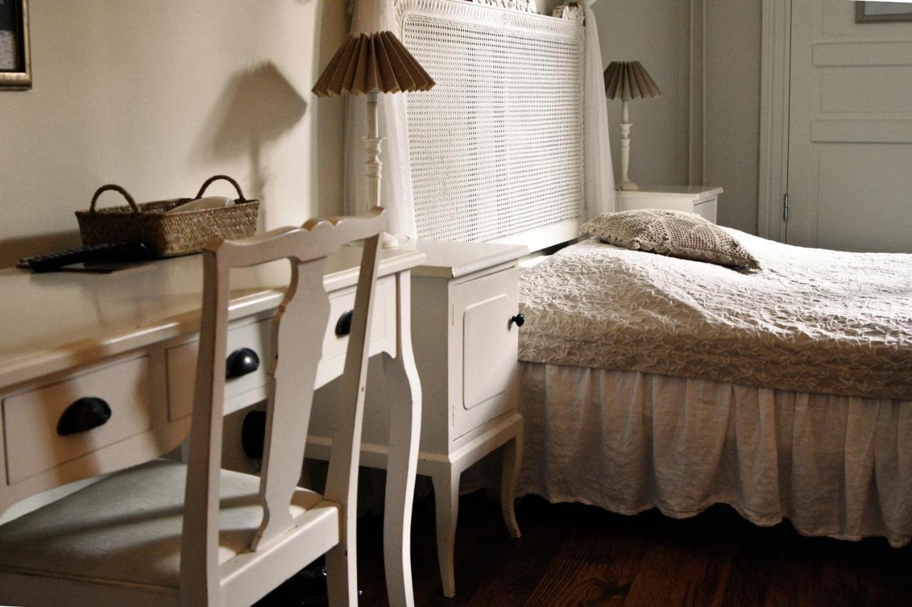 Okens Bed & Breakfast วาร์แบร์ก ภายนอก รูปภาพ