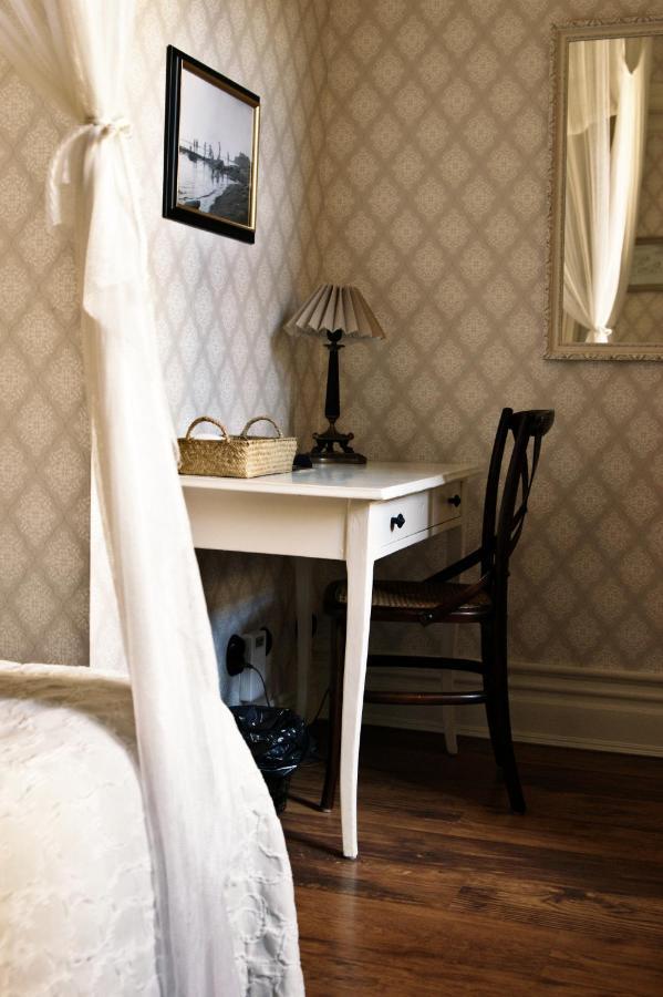 Okens Bed & Breakfast วาร์แบร์ก ภายนอก รูปภาพ