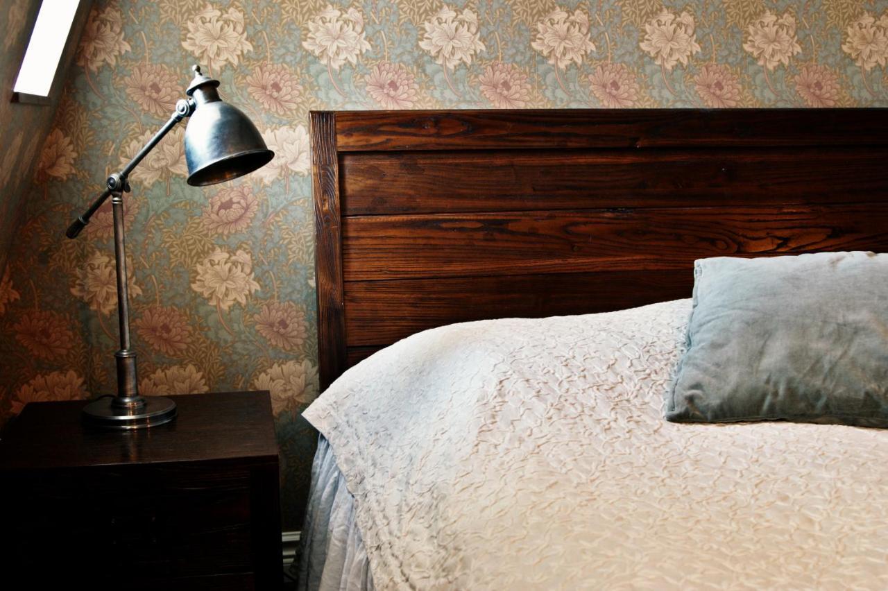 Okens Bed & Breakfast วาร์แบร์ก ภายนอก รูปภาพ